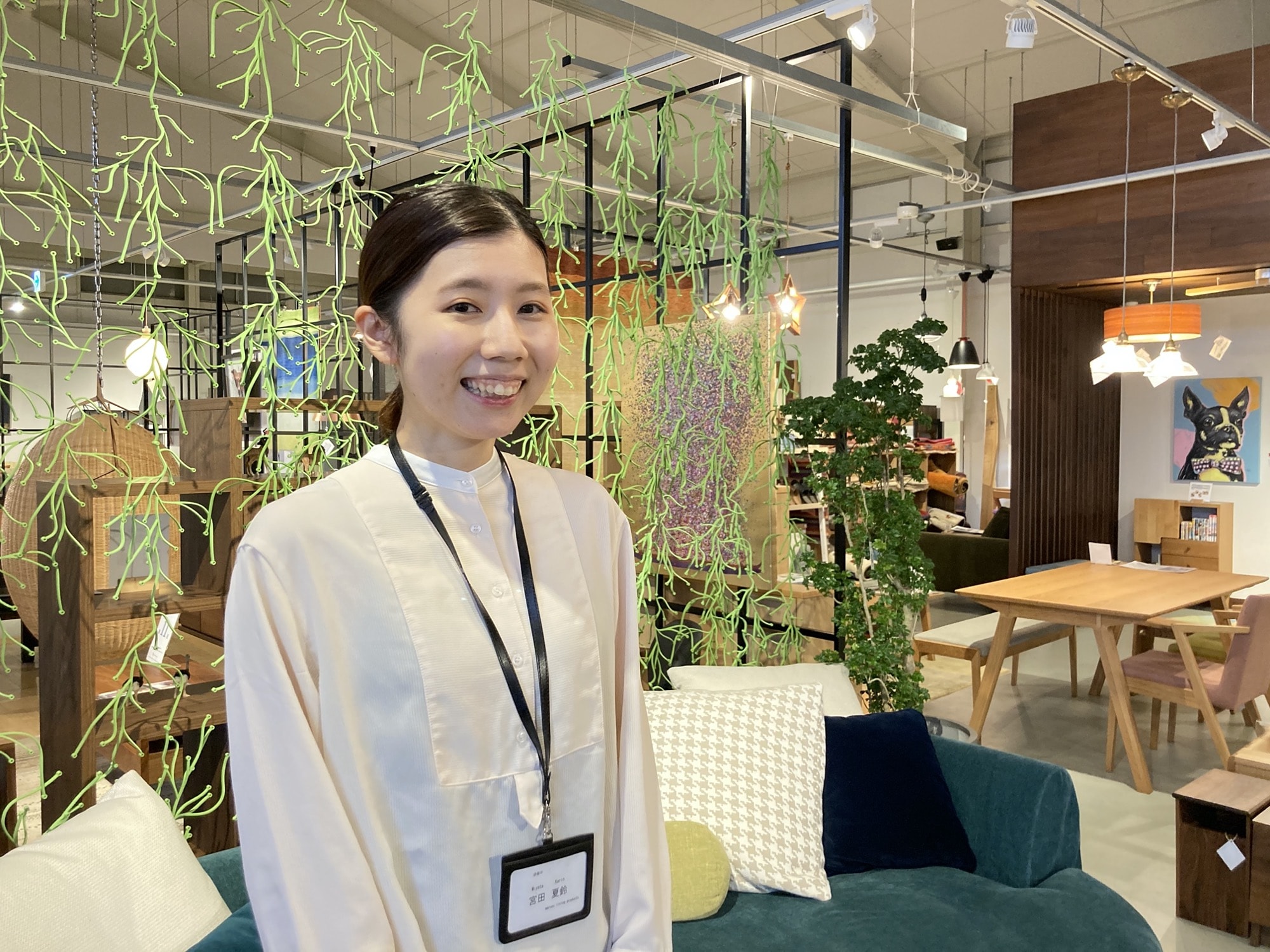 マルスの新しい仲間にインタビュー 宮田 夏鈴 静岡県浜松市で家具 インテリアをお探しならマルスリビングプロダクツ静岡県浜松市で家具 インテリアをお探しならマルスリビングプロダクツ